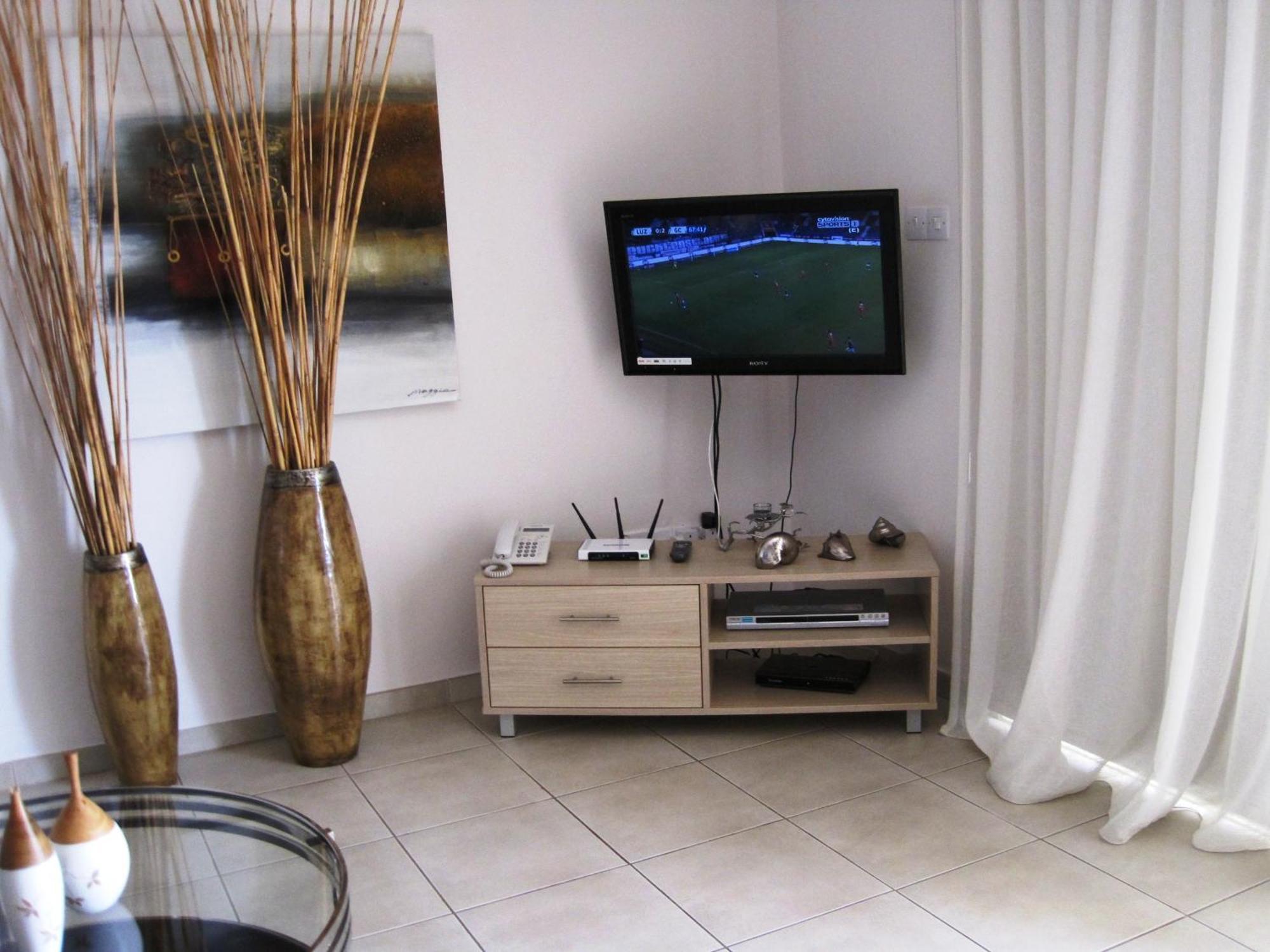 Polyxenia Isaak Luxury Villas And Apartments โปรทาราส ห้อง รูปภาพ