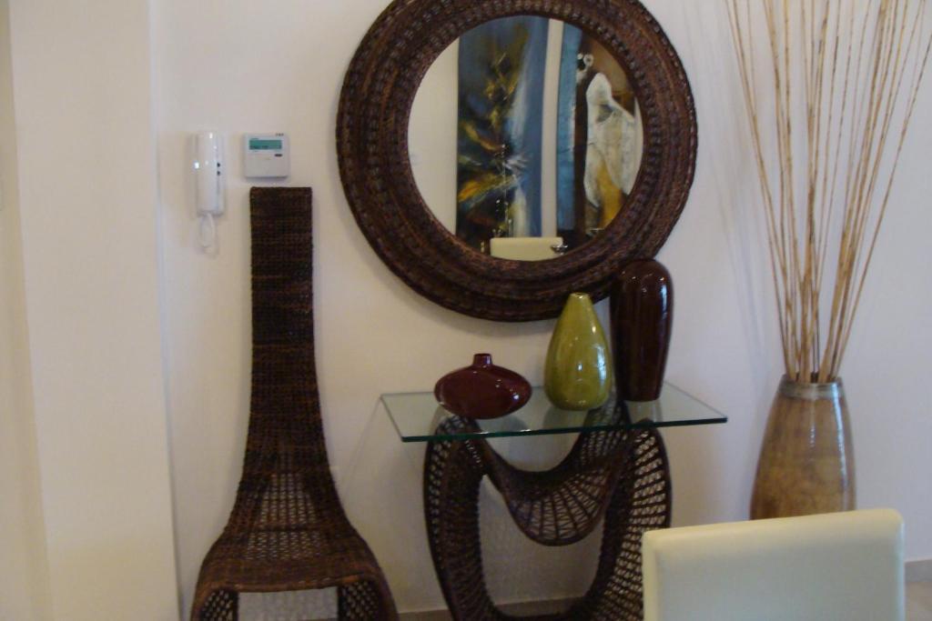 Polyxenia Isaak Luxury Villas And Apartments โปรทาราส ภายนอก รูปภาพ